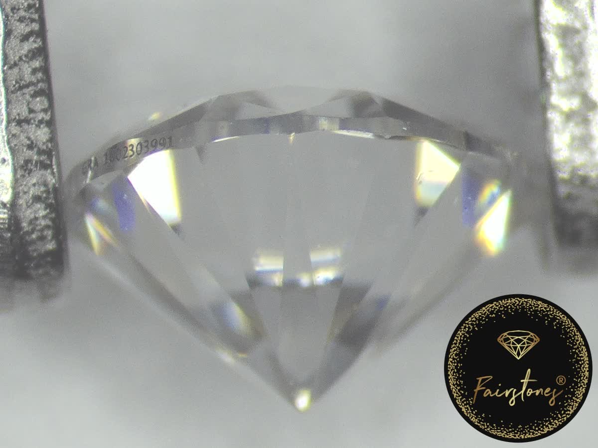 Fairstones Elite Moissanite™ - 0.3 ct -Round cut