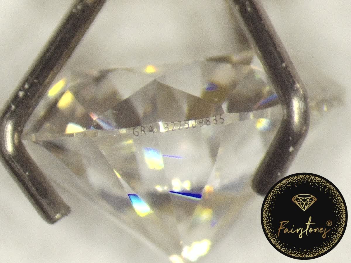 Fairstones Elite Moissanite™ - 0.8 ct -Round cut