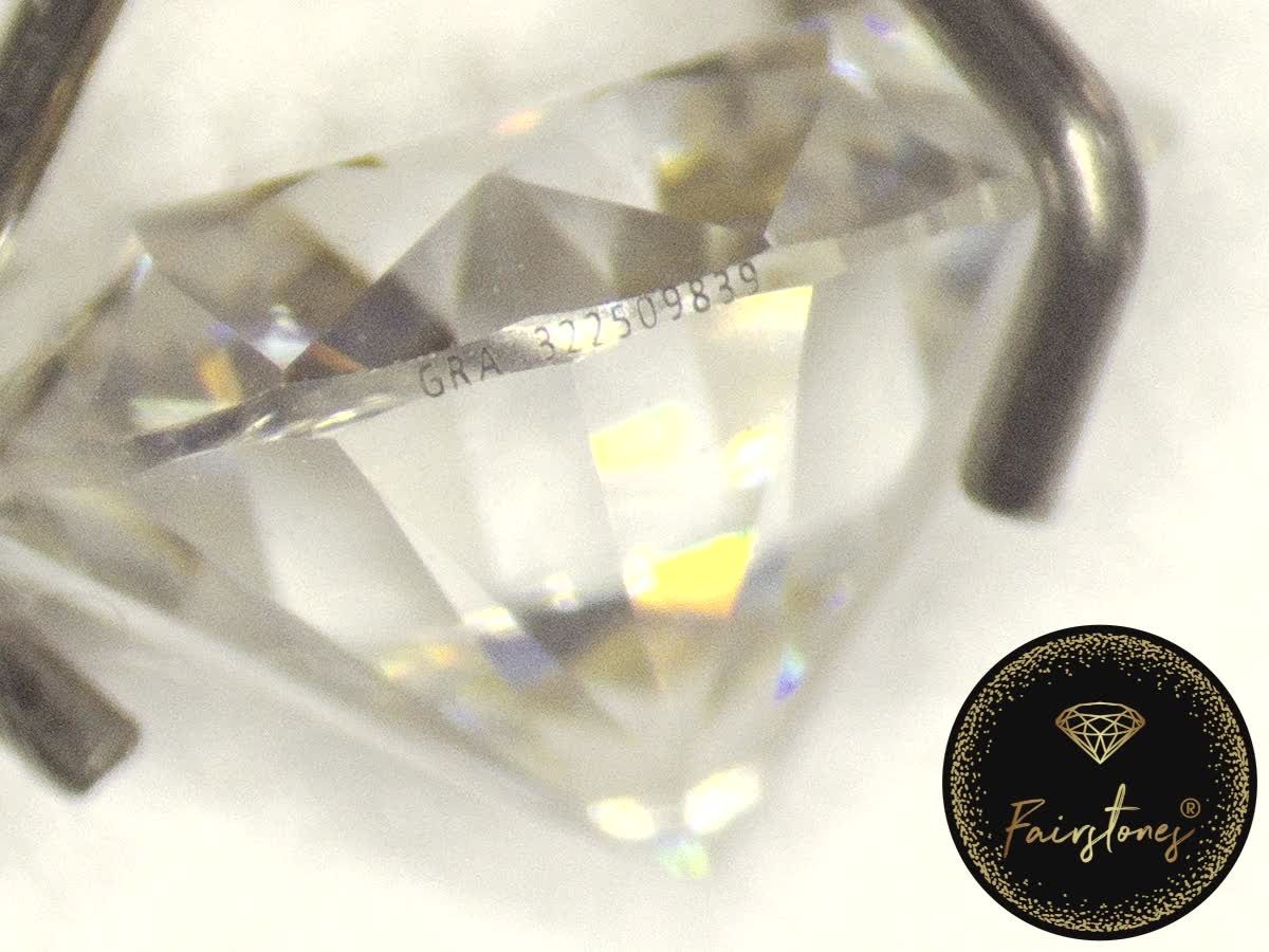 Fairstones Elite Moissanite™ - 0.8 ct -Round cut